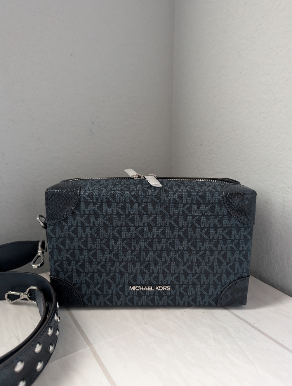 NWT Michael Kors Jeanie Small Signature Logo and Snake Embossed Crossbody Bag